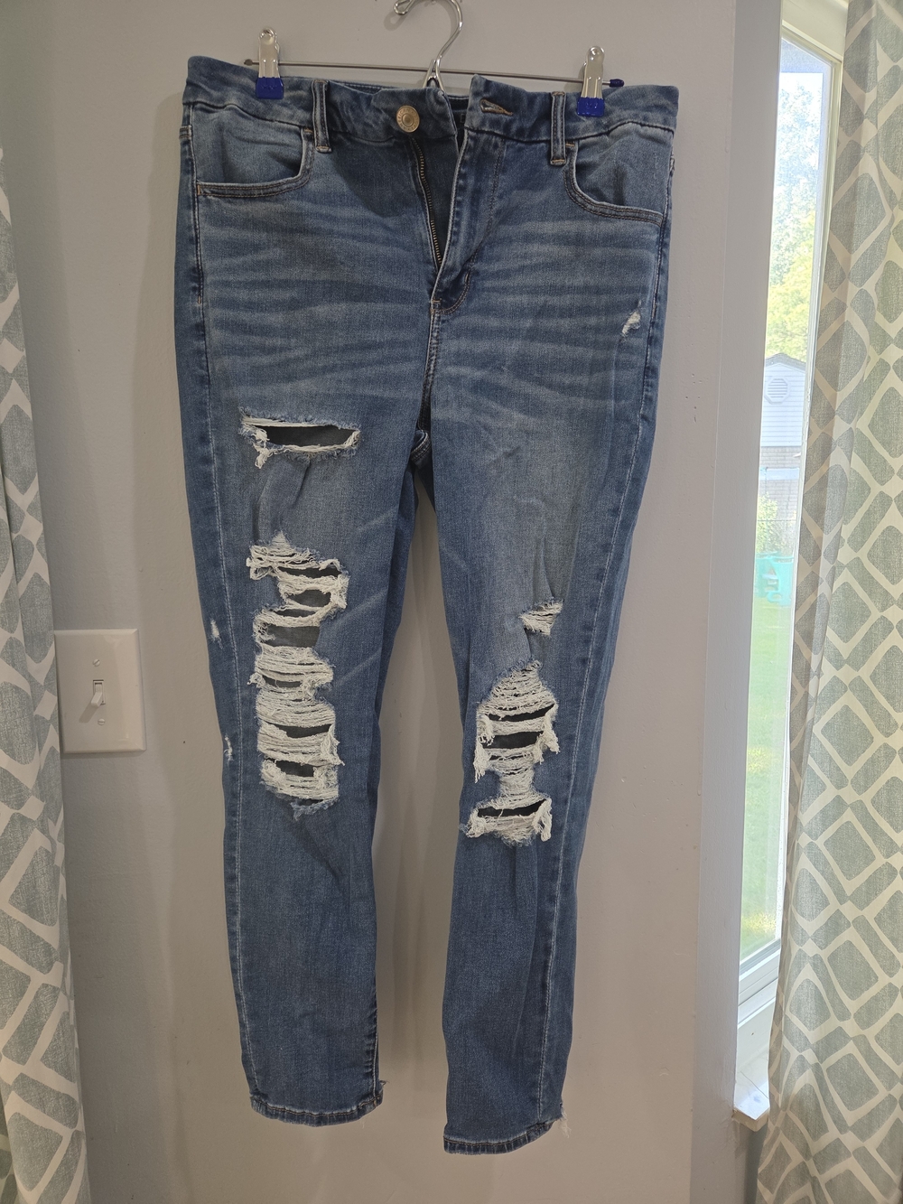 American Eagle Outfitters Curvy Hi-Rise Jeggings